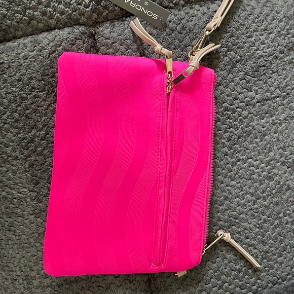 Sondra Roberts wristle never used with tags - Picture 2 of 5